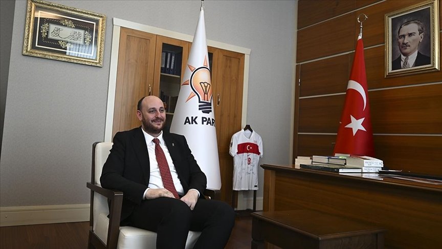 AK Parti, 11,5 Milyon Üyesiyle Doğrudan İletişim Kuracak