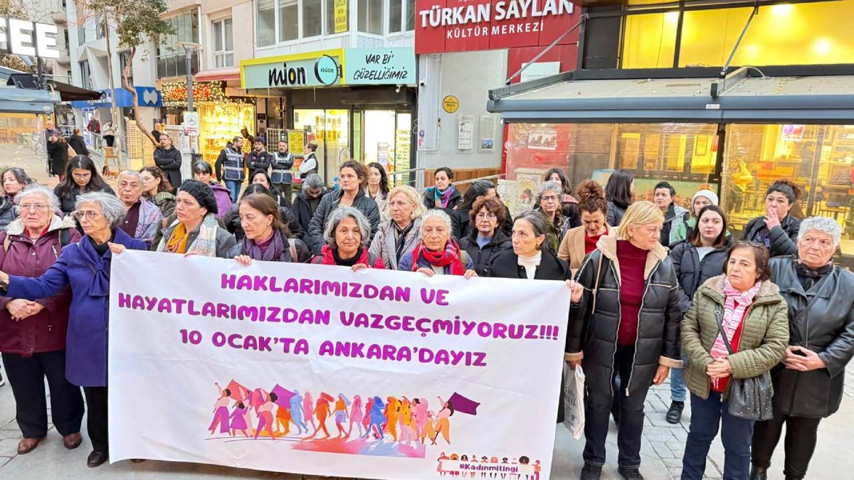 İzmirli Hanımlardan, Kadın Buluşmasına Davet Yapıldı