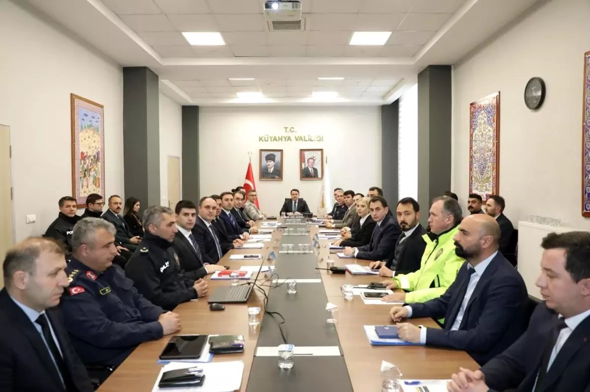 Kütahya'da Güvenlik Değerlendirme Toplantısı Yapıldı