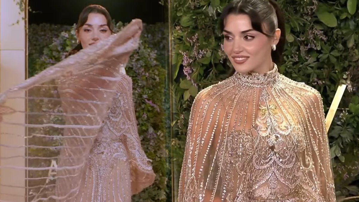Hande Erçel, Joy Awards'ta Göz Alıcı Işıltısını Sürdürdü: Cesur Tarzı