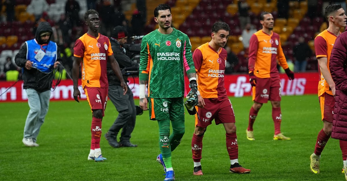 Spor Yazarları Galatasaray-Gaziantep FK Karşılaşmasını İnceledi!