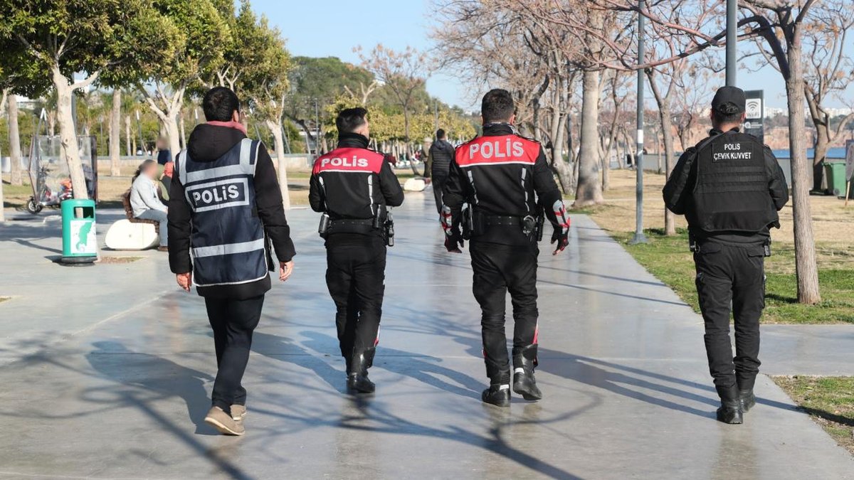 Antalya'da Güvenlik Operasyonları Kapsamında 275 Kişi Gözaltına Alındı