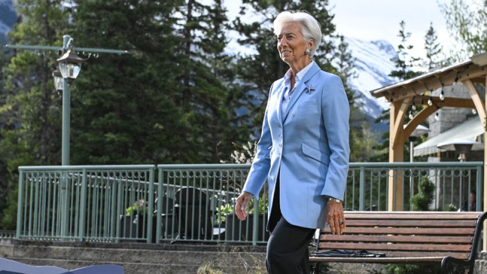 Lagarde, ABD Ticaret Bakanı'nın Davos'taki Yemeğinden Ayrıldı