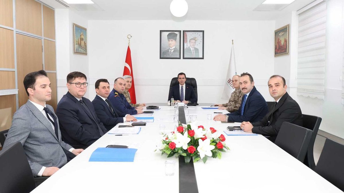 Bitlis’te Yapılan İl Güvenlik, Asayiş ve İstihbarat Toplantısı