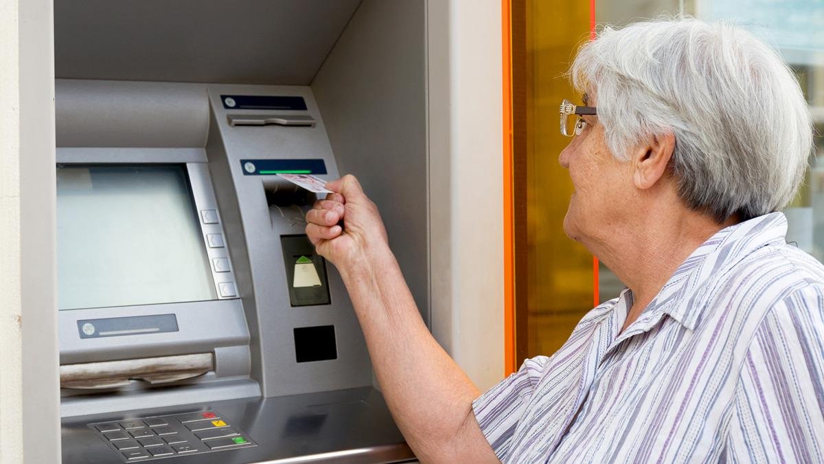Emekli Maaş Promosyonu Oranları Güncellendi! Bankalar Ne Sunuyor?