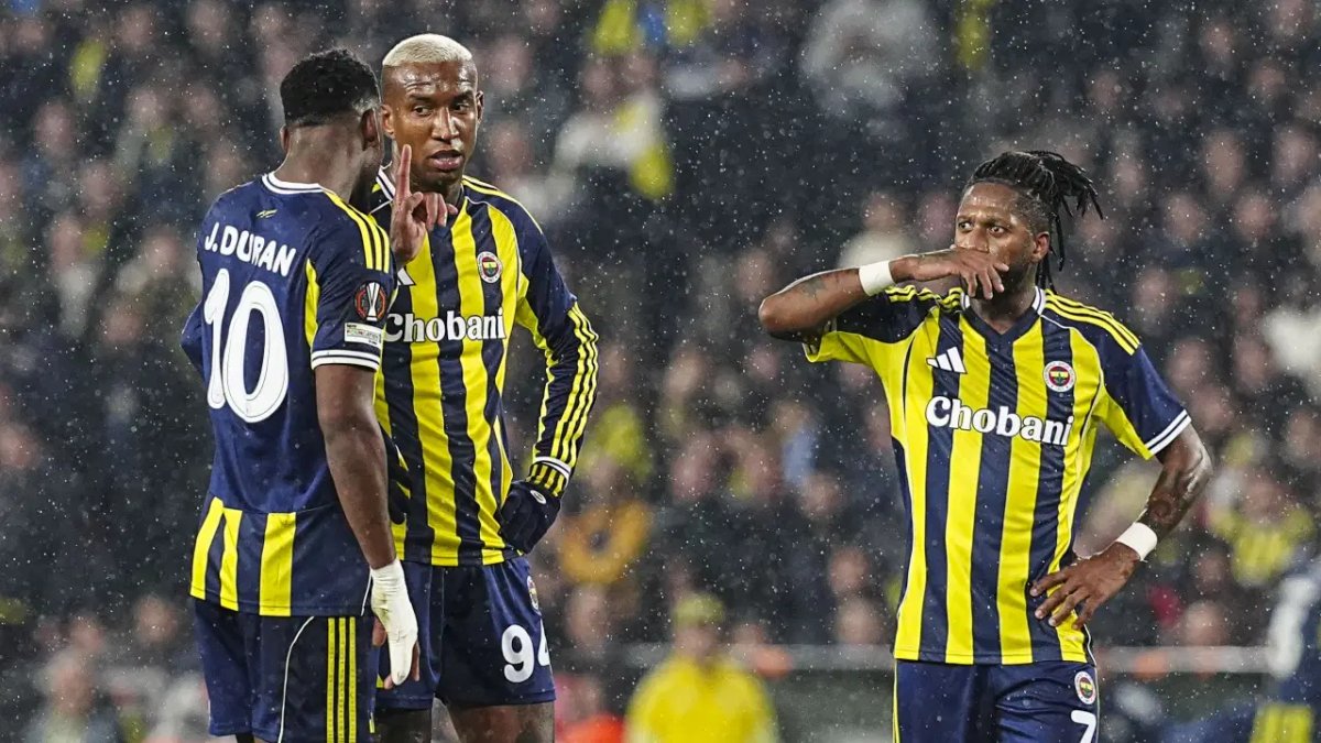 Fenerbahçe'den Ayrılan Yıldızlara Sert Eleştiriler: 'Ayrılma Nedenimiz...