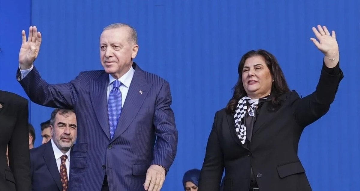 AKP'ye Katıldı, Erdoğan'ı Taklit Etmekte Zorlandı