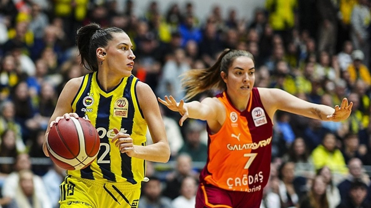 Fenerbahçe Opet, Derbide Galatasaray Çağdaş Faktoring'i Mağlup Etti!