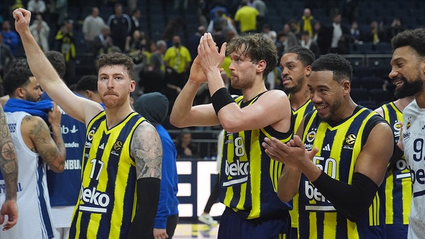 Fenerbahçe Beko, Basketbol Avrupa Ligi'nde Zirveyi Korudu