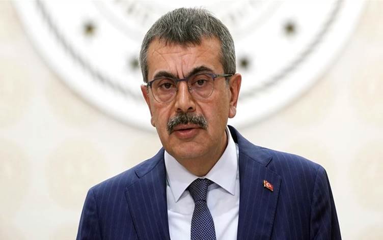 Bakan Tekin Duyurdu: Eğitimde Ara Tatil İptal Edilecek Mi?