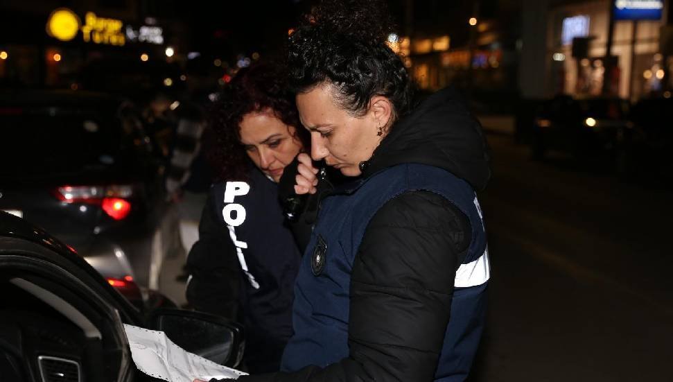 İki Bölgedeki Güvenlik Ve Trafik Kontrolü: 11 Gözaltı
