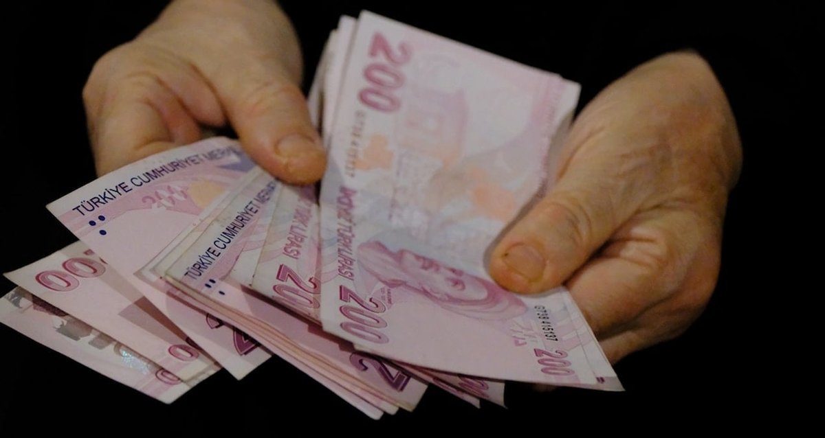Yargıtay'dan Çift Emekli Maaşı Hakkında Önemli Karar: Yalnızca Yüksek Olan Alınacak
