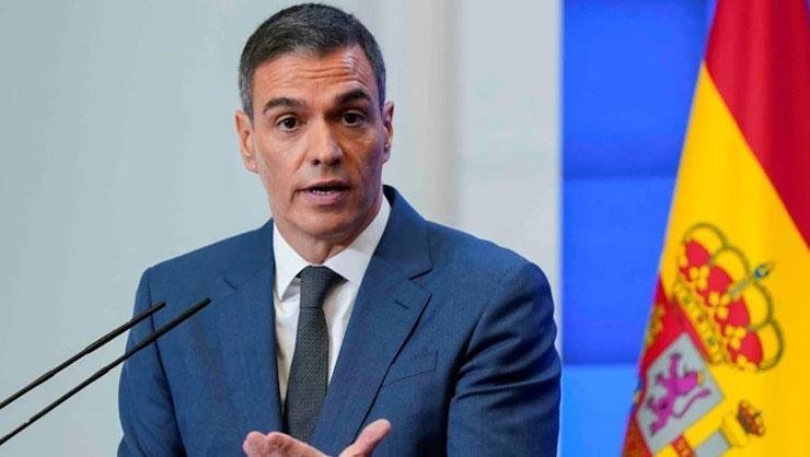 İspanya'dan ABD'ye Şok Mesaj! 'Askeri Tesislerimizi Kullanmayın