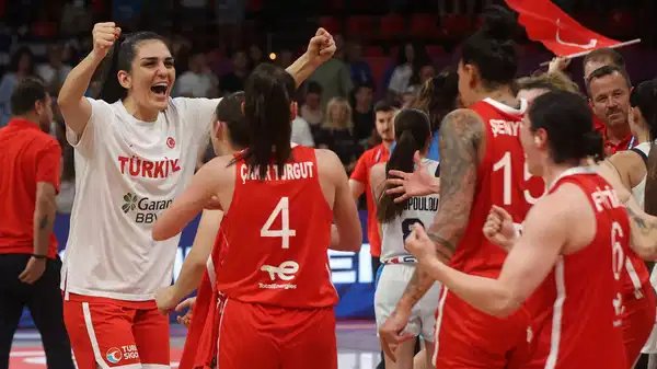 A Milli Kadın Basketbol Takımı'nın Oyuncu Listesi Açıklandı