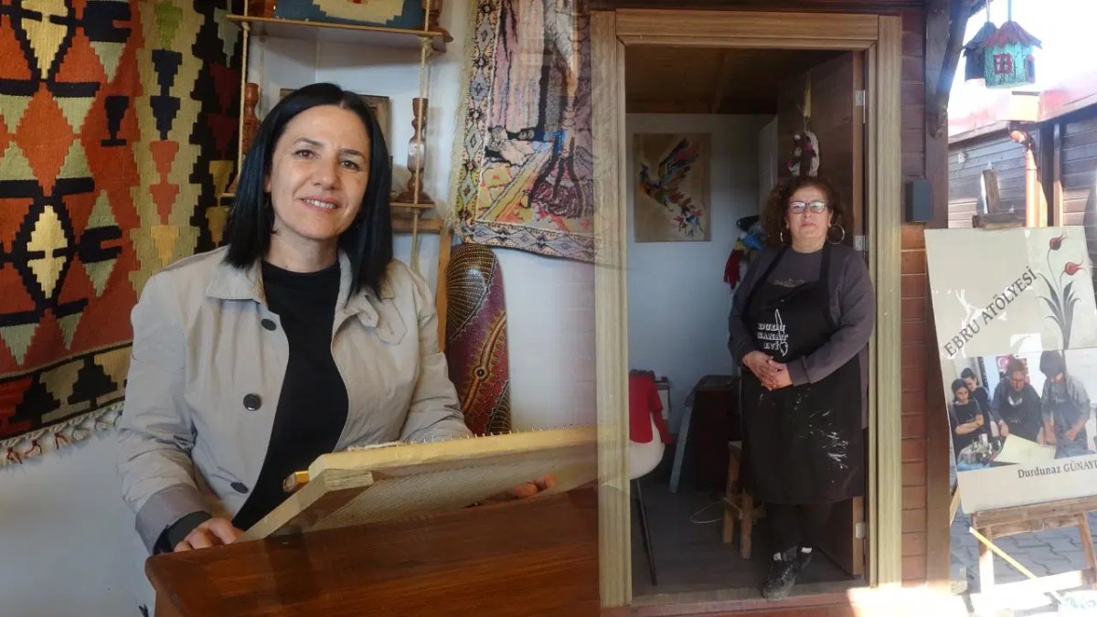 Depremde Zarar Gören Kadınlar, Zanaatlarını Kültür Sanat Alanında Yaşatıyor