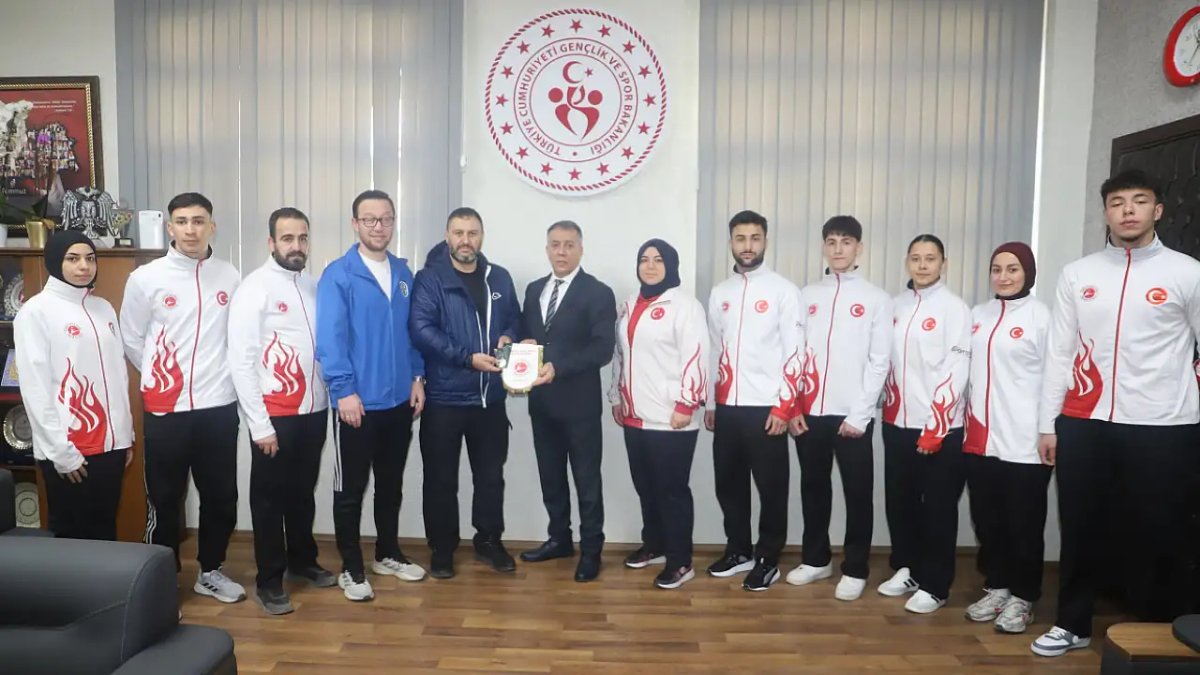 Konya'nın Kick Boks Yıldızları İl Müdürü Çintimar'ı Ağırladı!