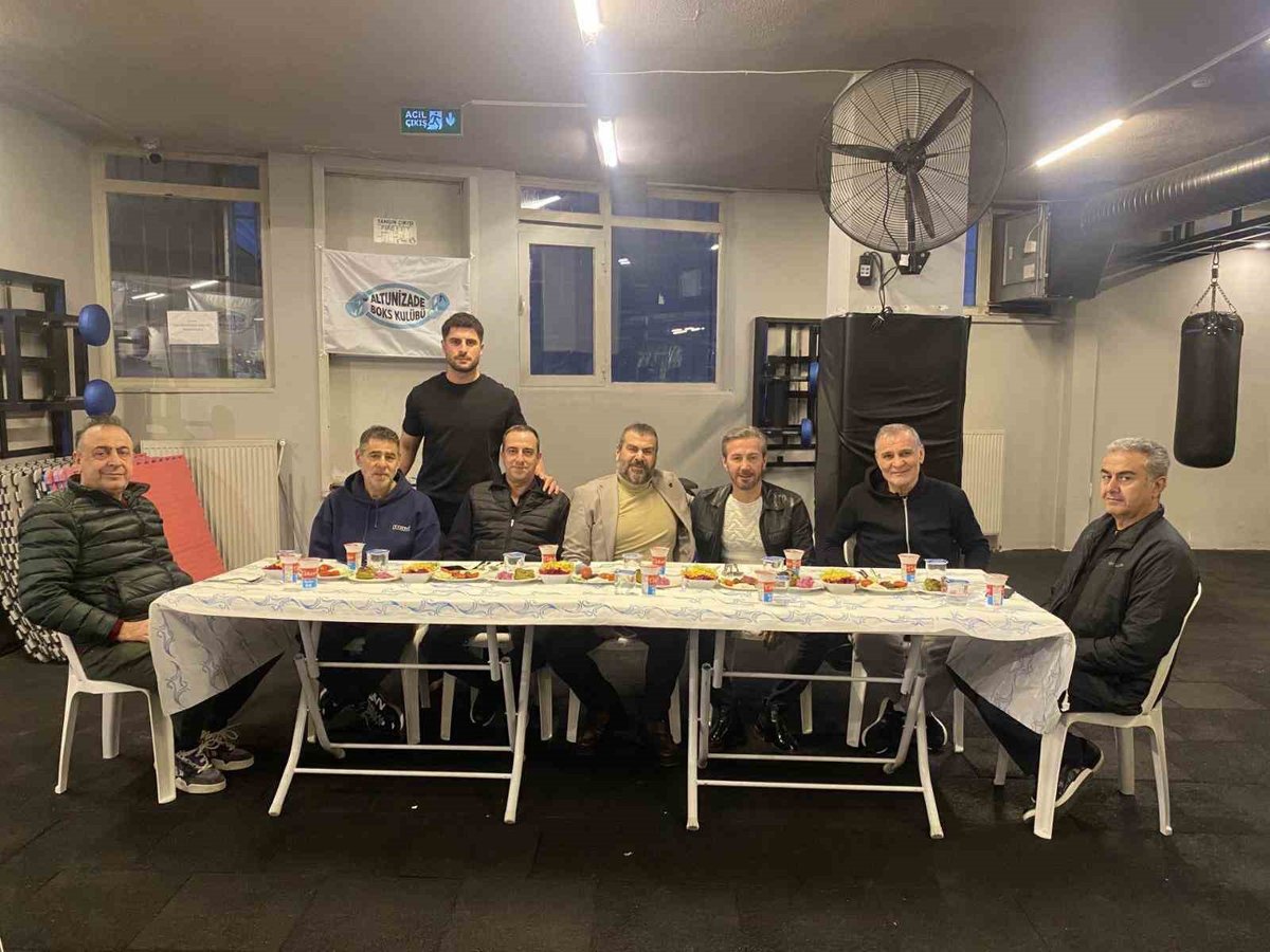 Altunizade Boks Kulübü Geleneksel İftar Etkinliğinde Buluştu