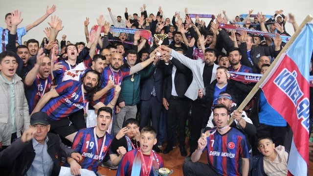 Eskil'deki Voleybol Turnuvasının Kazananı Kökezspor Belirlendi