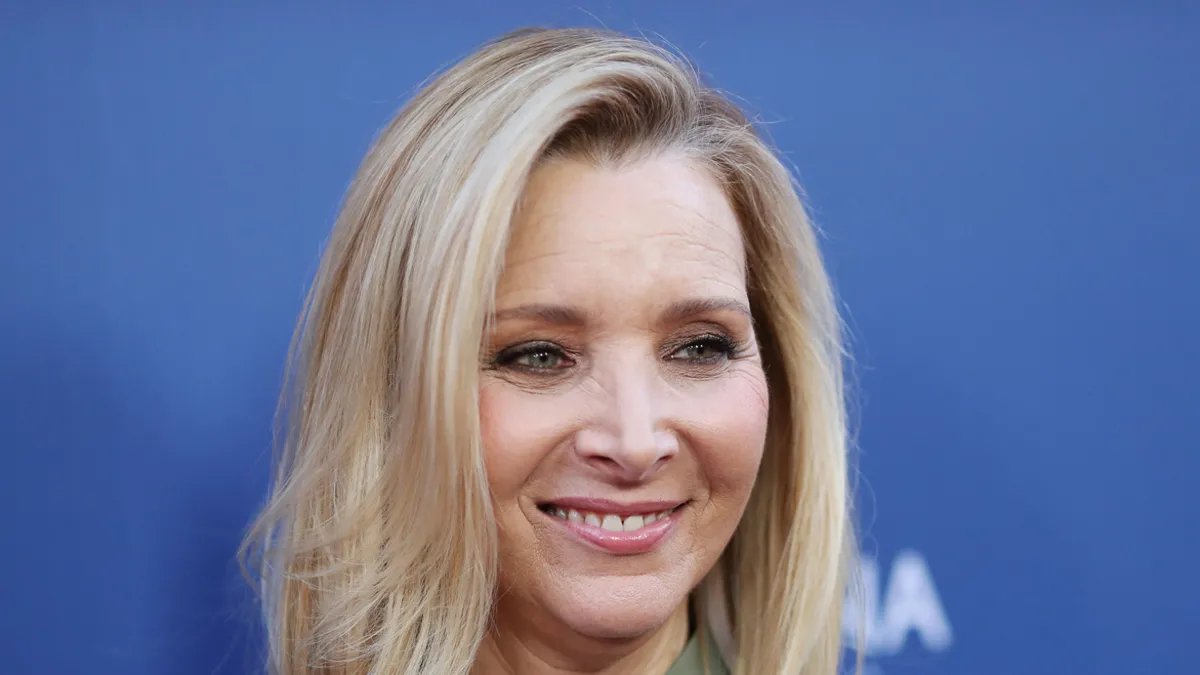 Lisa Kudrow'dan Şaşırtan Estetik Açıklama: Botoks Kâbusum Oldu!