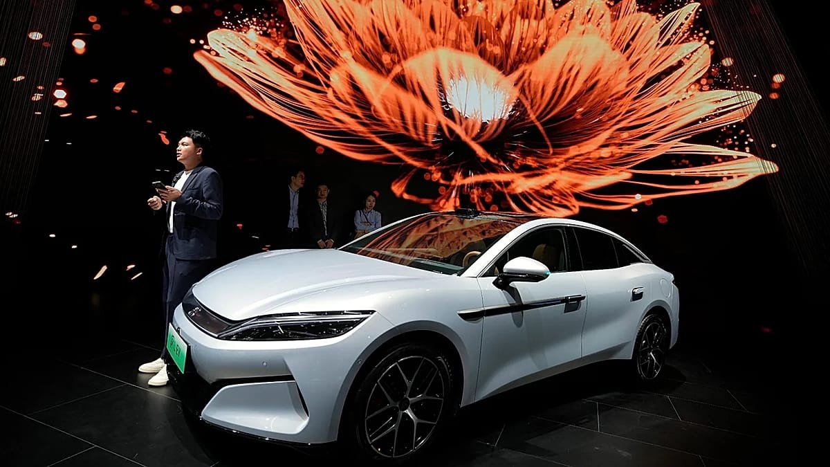Rekor Yılın Sonrasında BYD Kârı Yüzde 19 Azaldı, Tesla'yı Geçti
