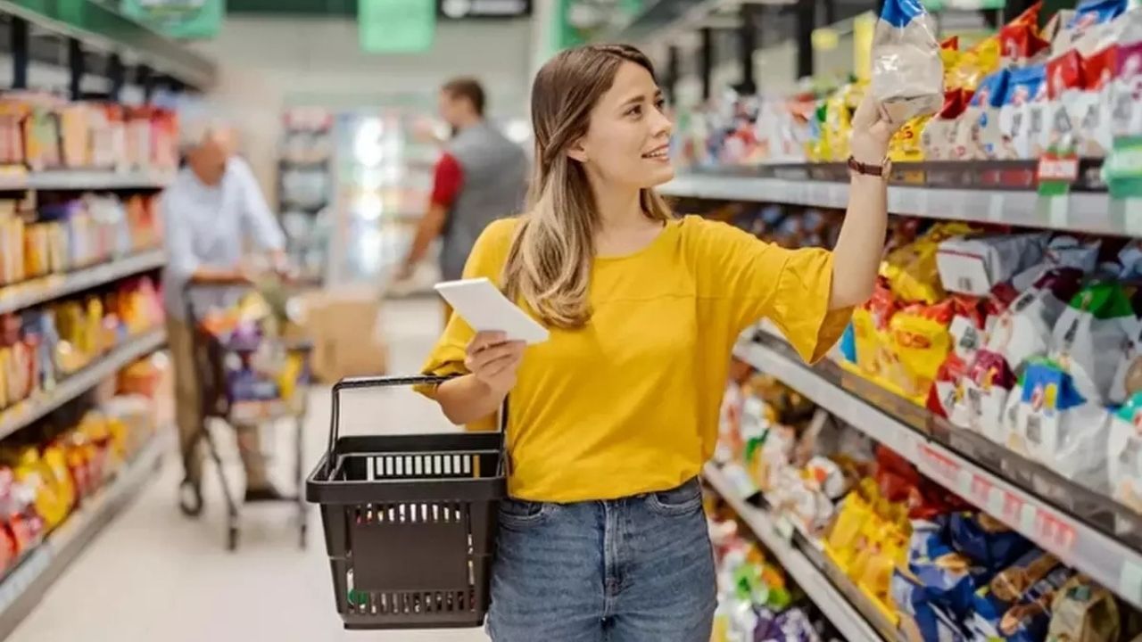 Zincir Marketlerin Pazar Günü Kapanması Tartışması: İlk Tepki Sektörün İçinden Geldi