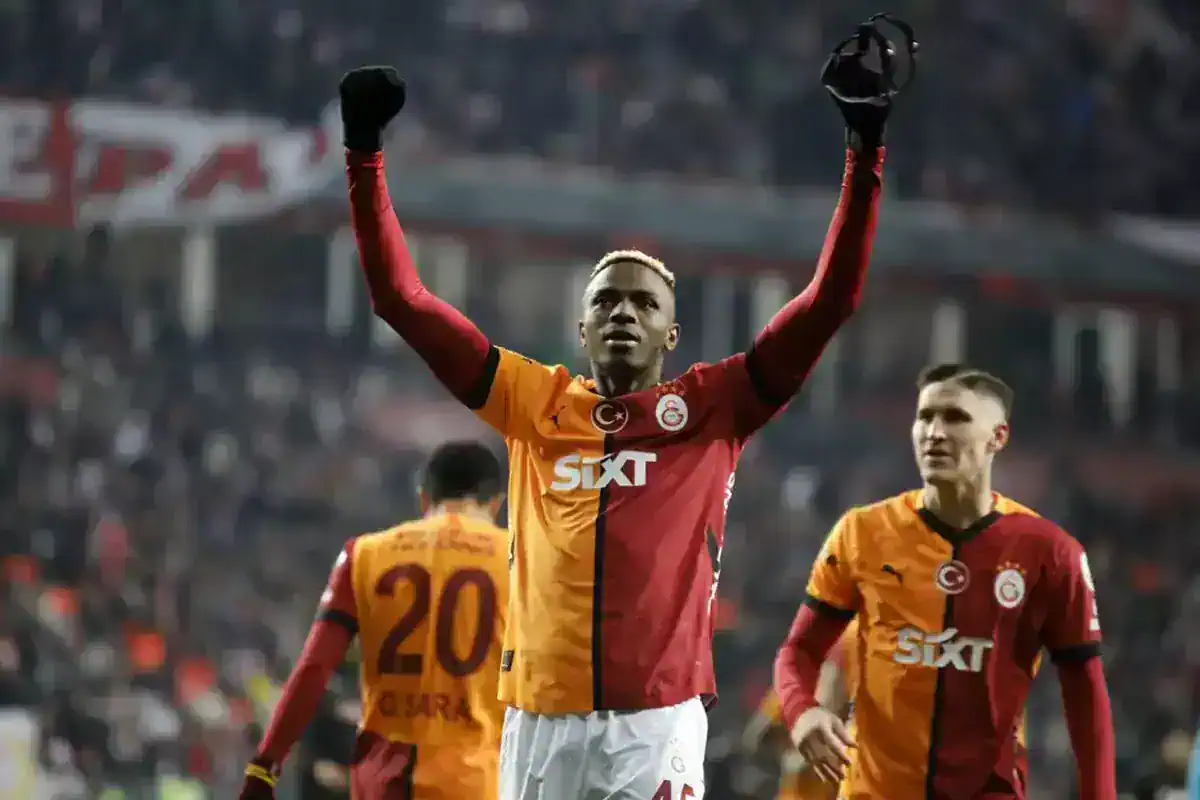 Osimhen'in taraftarları üzen sözlerine Galatasaray'dan açıklama