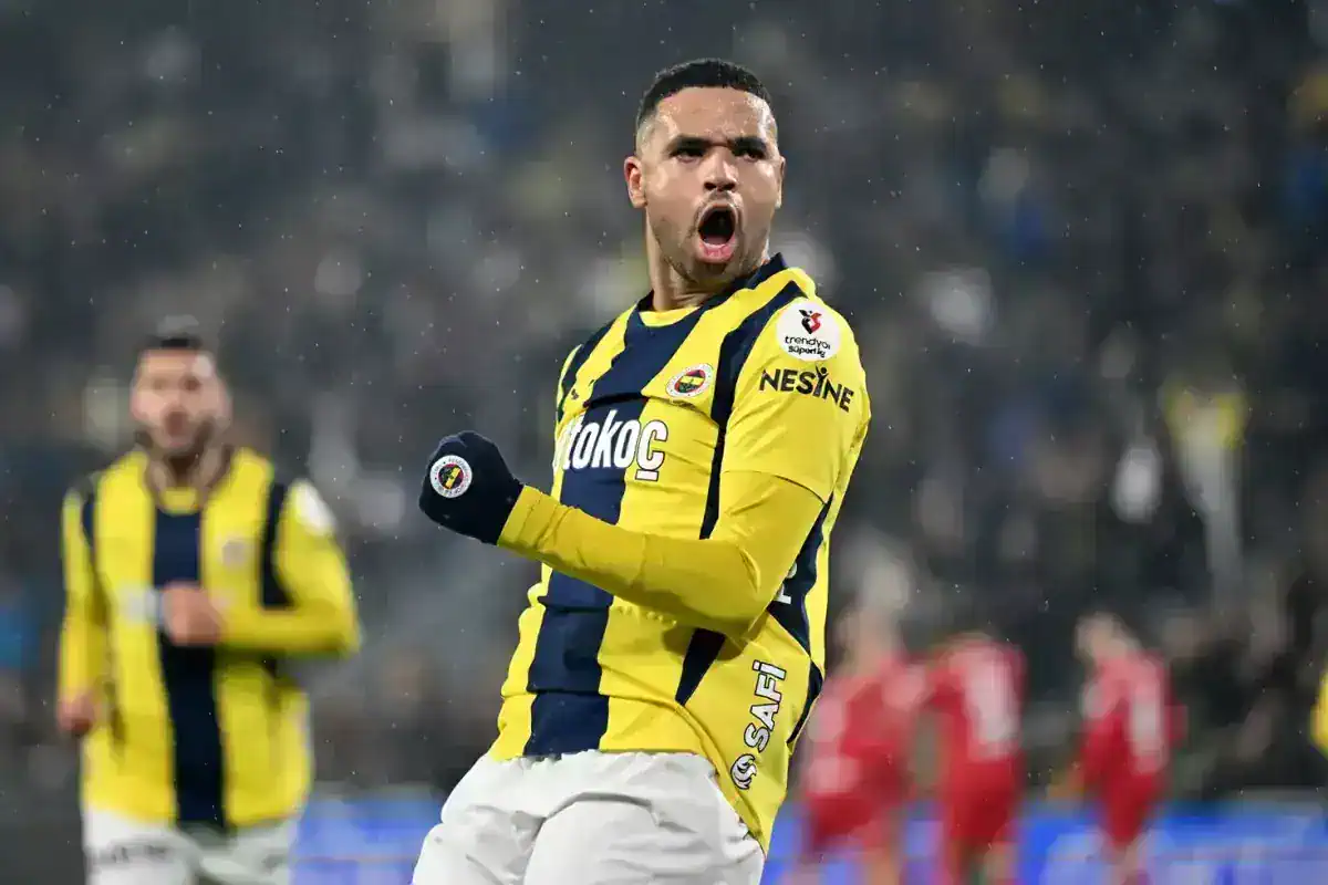 Youssef En-Nesyri'ye Veda! Rekor Bonservis Fiyatı Açıklandı