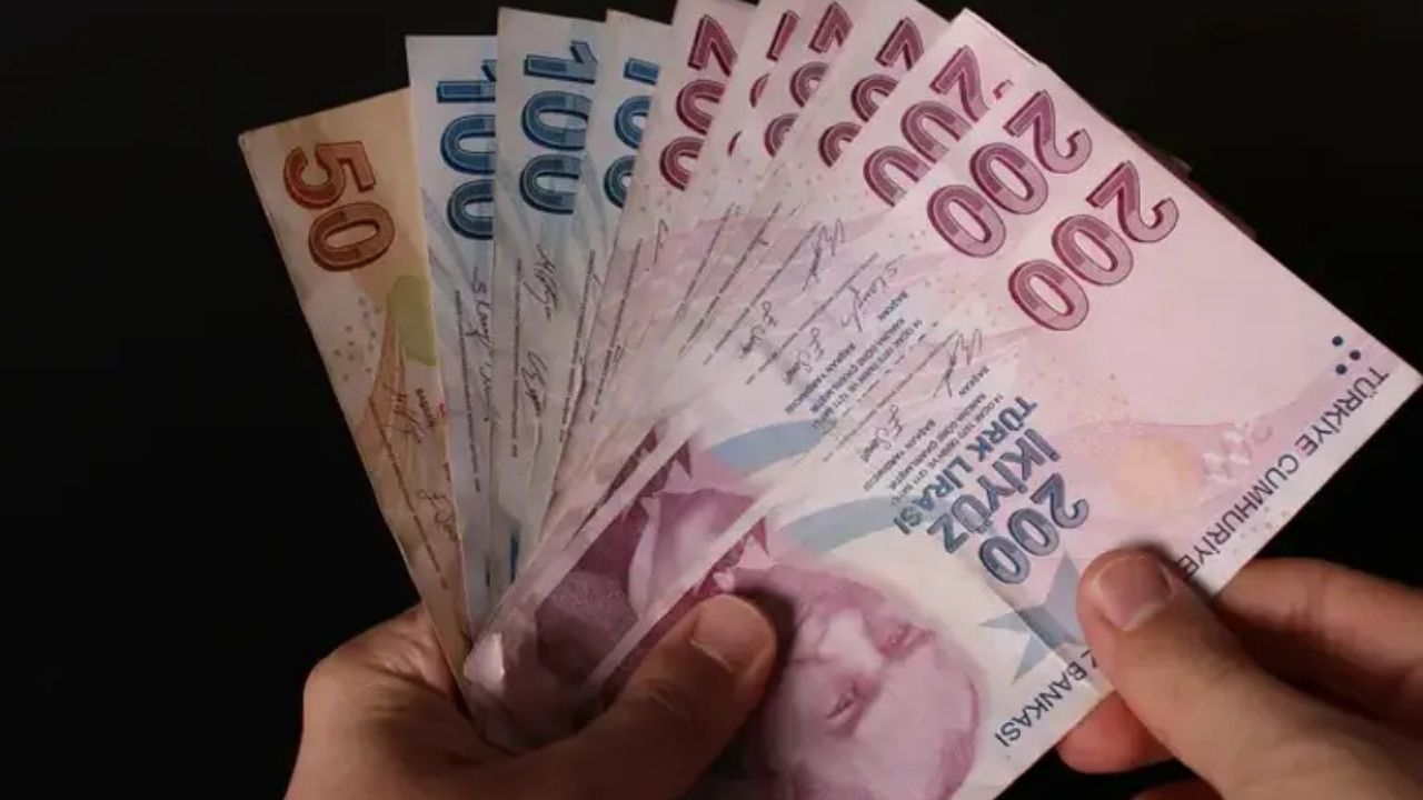 Memur Emeklisine Seyyanen Zam Gelecek Mi? AYM Süreci