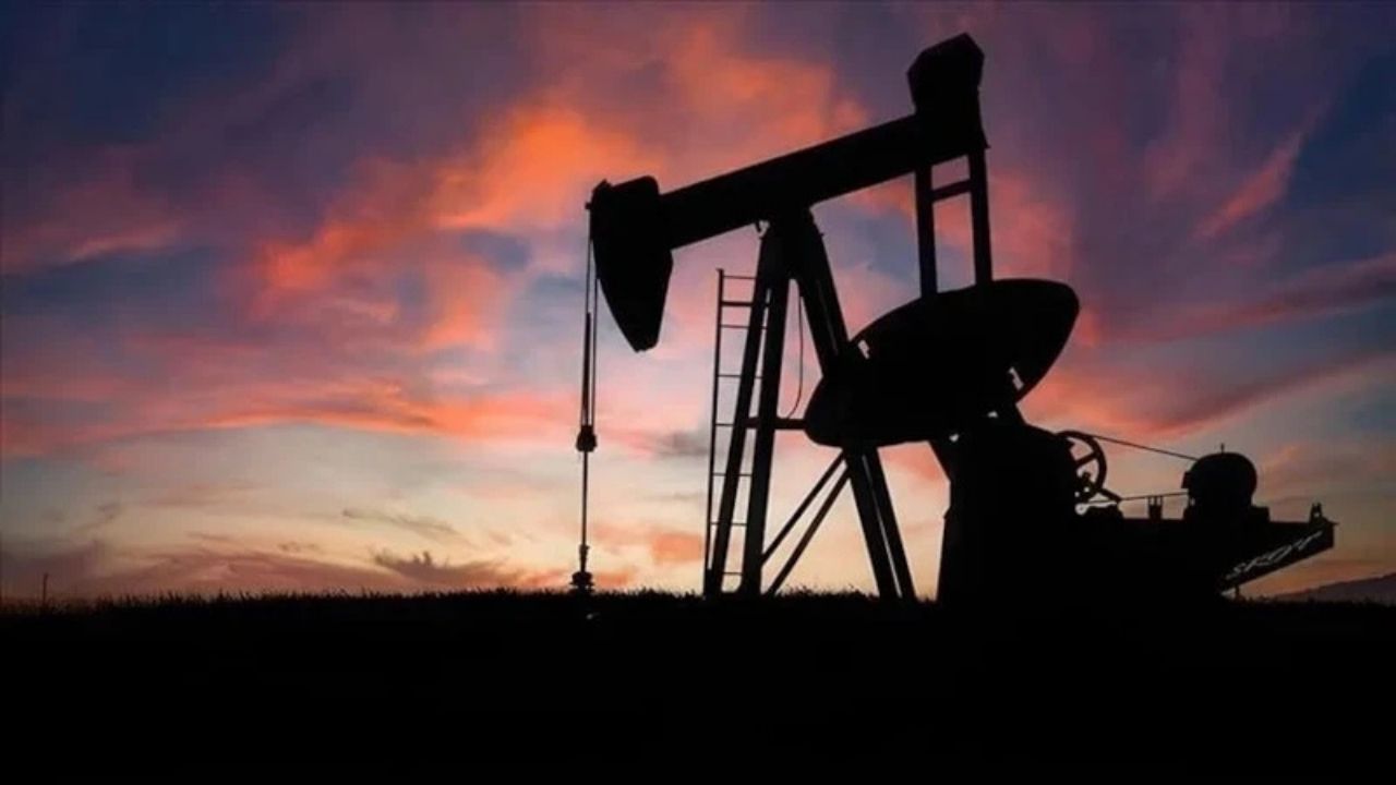 Fed Kararı Öncesi Altın Geriledi Petrol Fiyatları Yükseldi