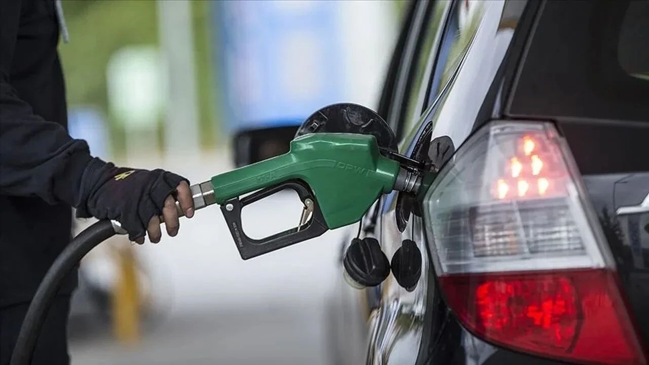 Motorin 100 TL’yi Aşarsa Tabelalarda Yeni Gösterim Dönemi
