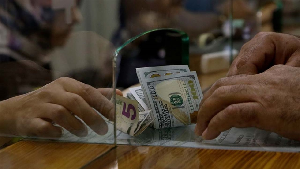 Piyasalarda Günün İlk Rakamları Belli Oldu: Dolar Ve Euro