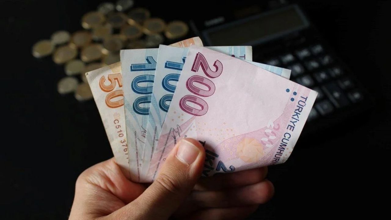 Emekli Maaşı Nasıl Hesaplanır? Güncel Maaş Hesaplama Rehberi