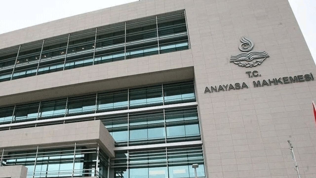 Kıdeminin Dolmasına 2 Gün Kala İşten Çıkarıldı! AYM Kararı