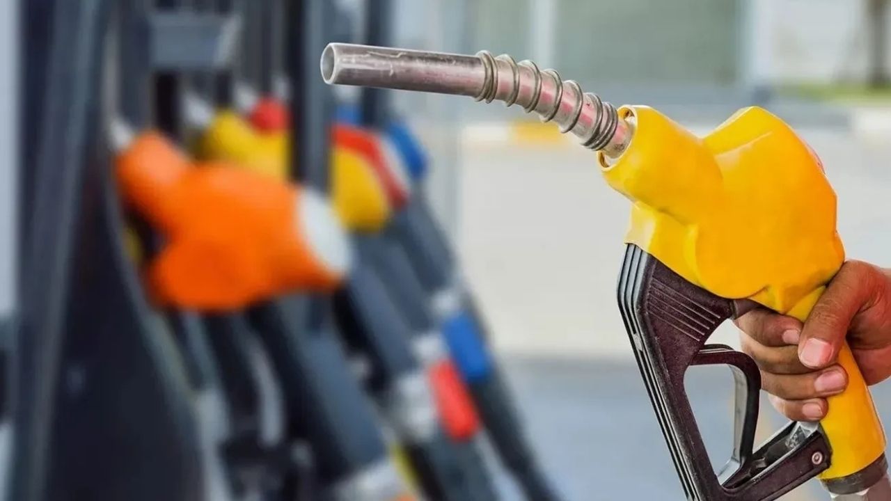 Akaryakıtta Büyük İndirim Geliyor, Motorin 90 TL Bandına İnüyor