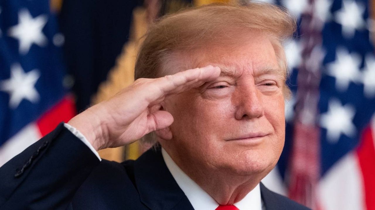 Trump: Rusya küresel piyasaya milyonlarca ton dizel sağlayacak