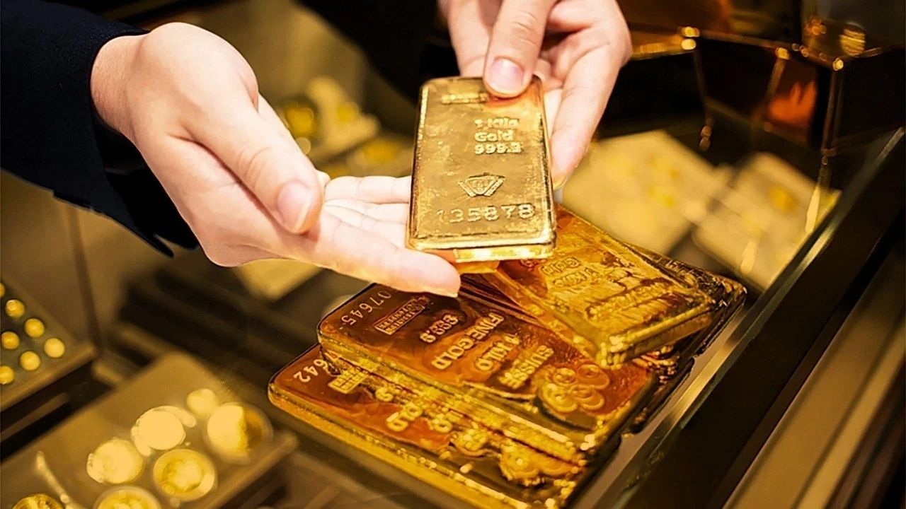 ABD enflasyonu altını vurdu: Gram altın 6.500 TL’ye geriledi