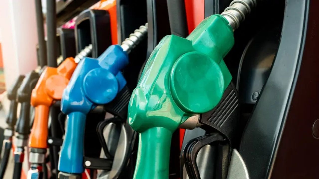Benzine 4,30 TL indirim beklentisi: 19 Ekim akaryakıt fiyatları