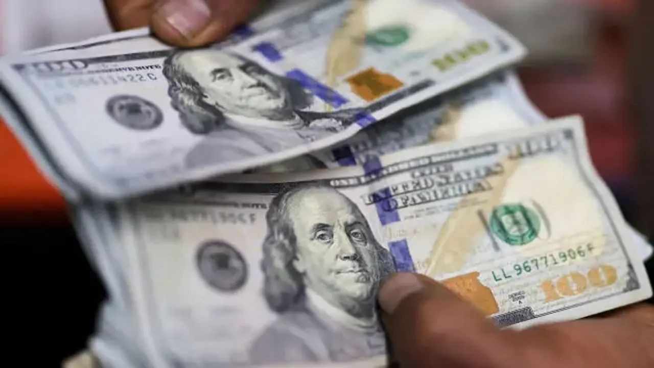 Dolar Ve Euro Güne Yükselişle Başladı: İşte Güncel Fiyatlar
