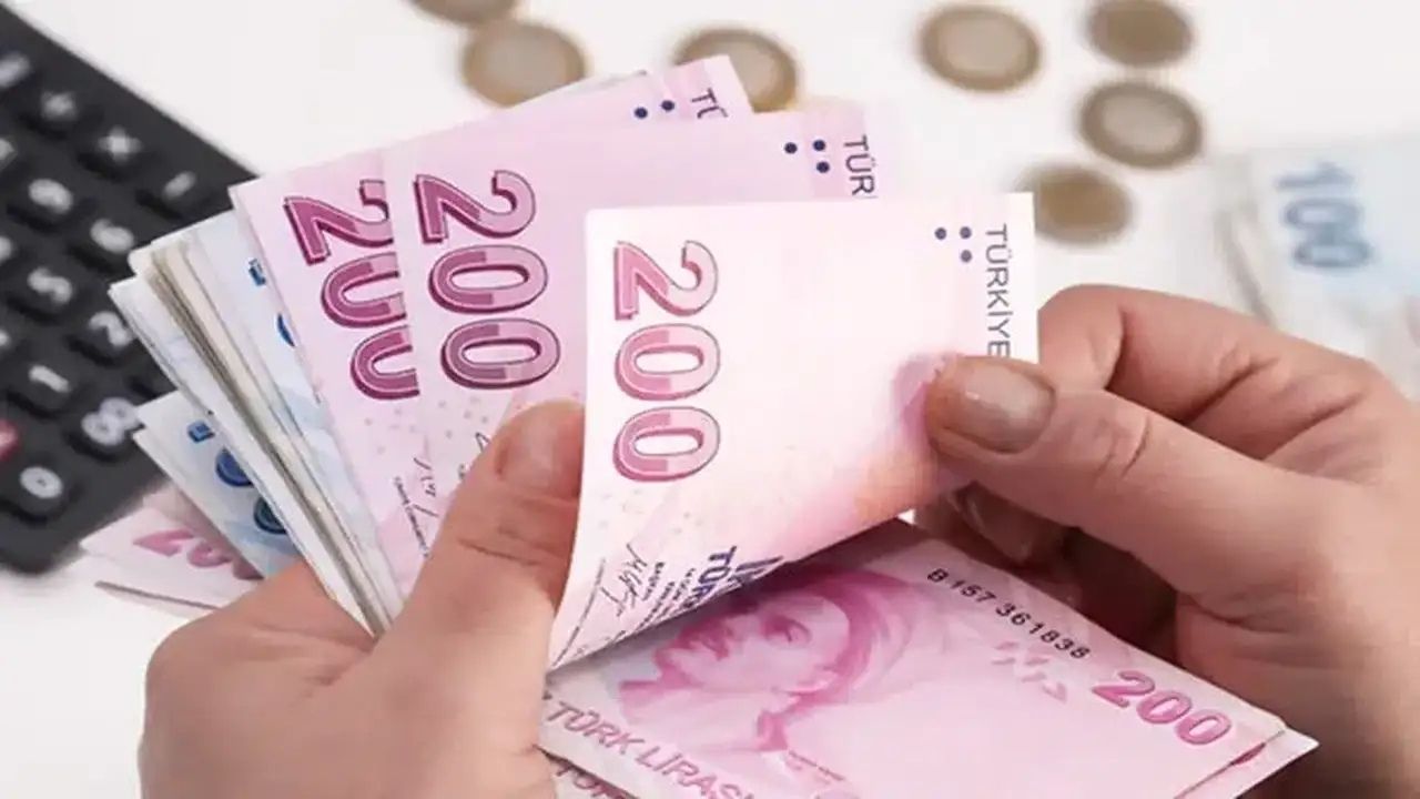 Bankaların Mevduat Faizleri Güncelleniyor: 100 Bin TL'nin Getirisi
