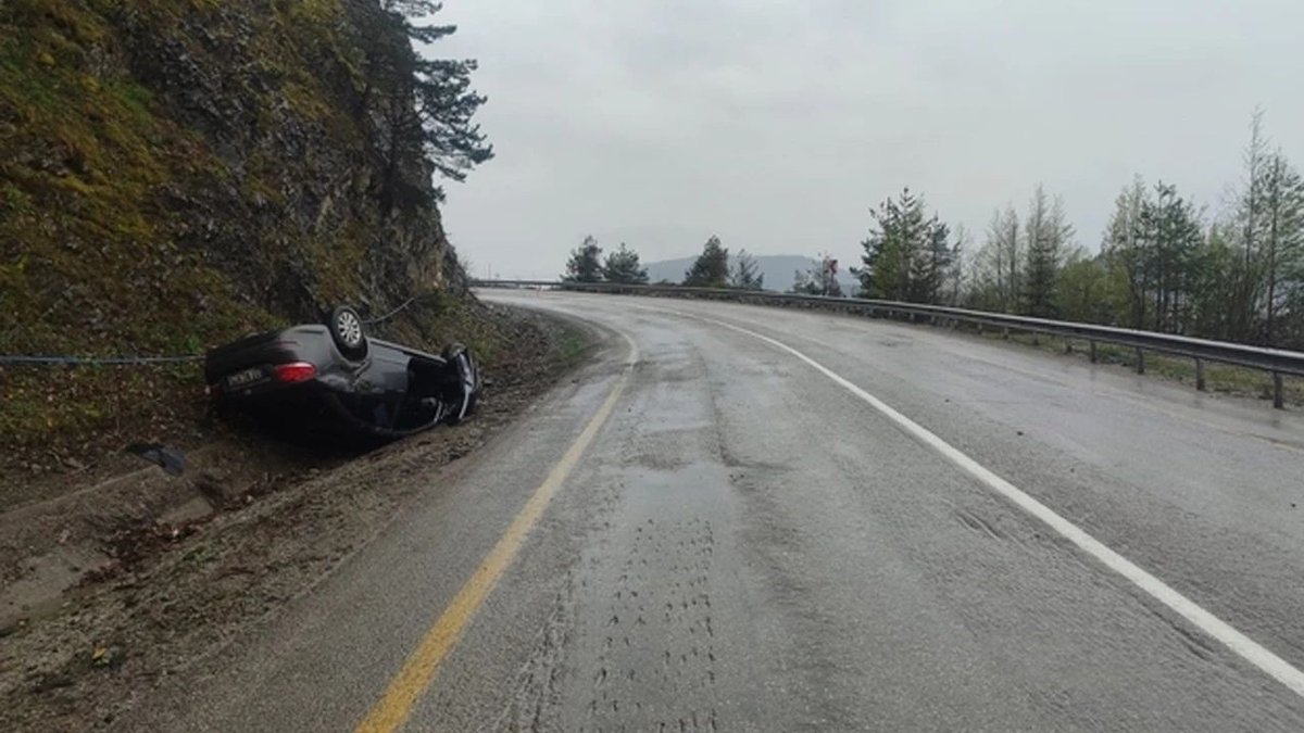 Kastamonu'da Takla Atan Otomobilden Mucize Kurtuluş: Sürücü Sağ Salim Kurtuldu