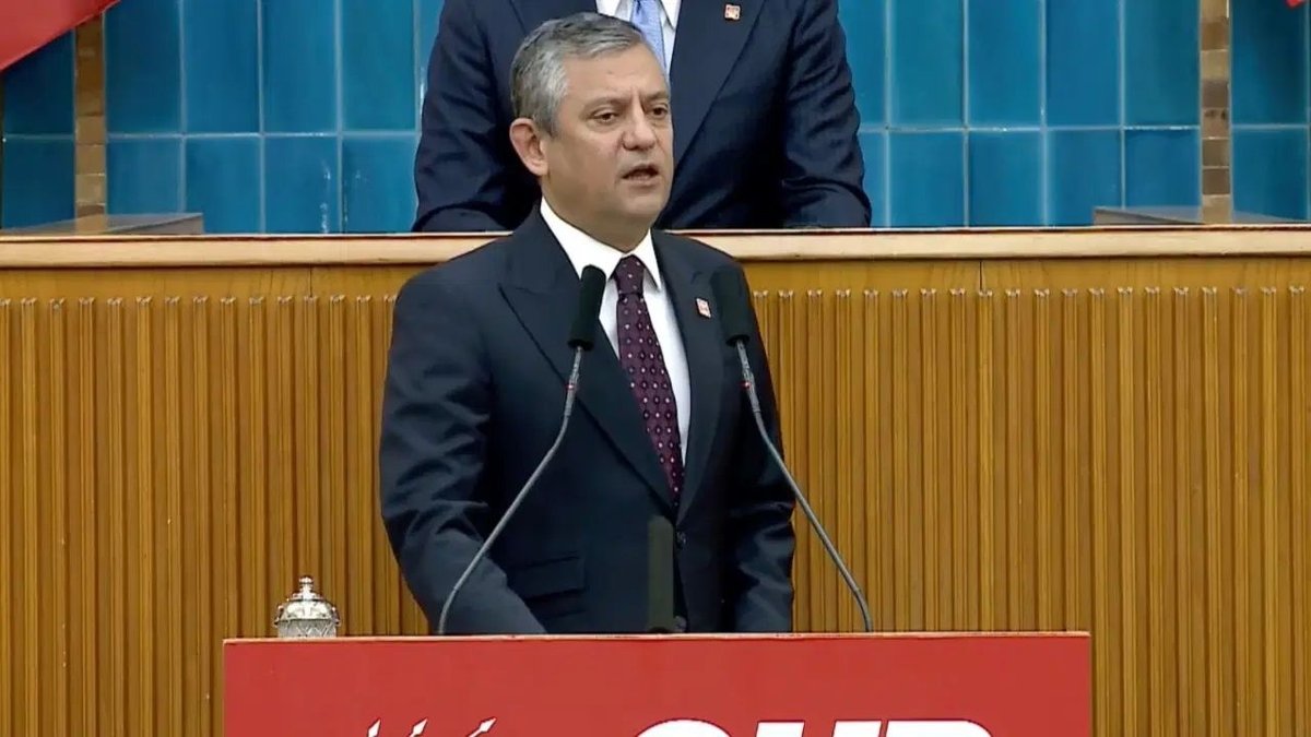 Özgür Özel: "Bir Santim Eğilmeyeceğiz, Mücadelemizi Sürdüreceğiz!"