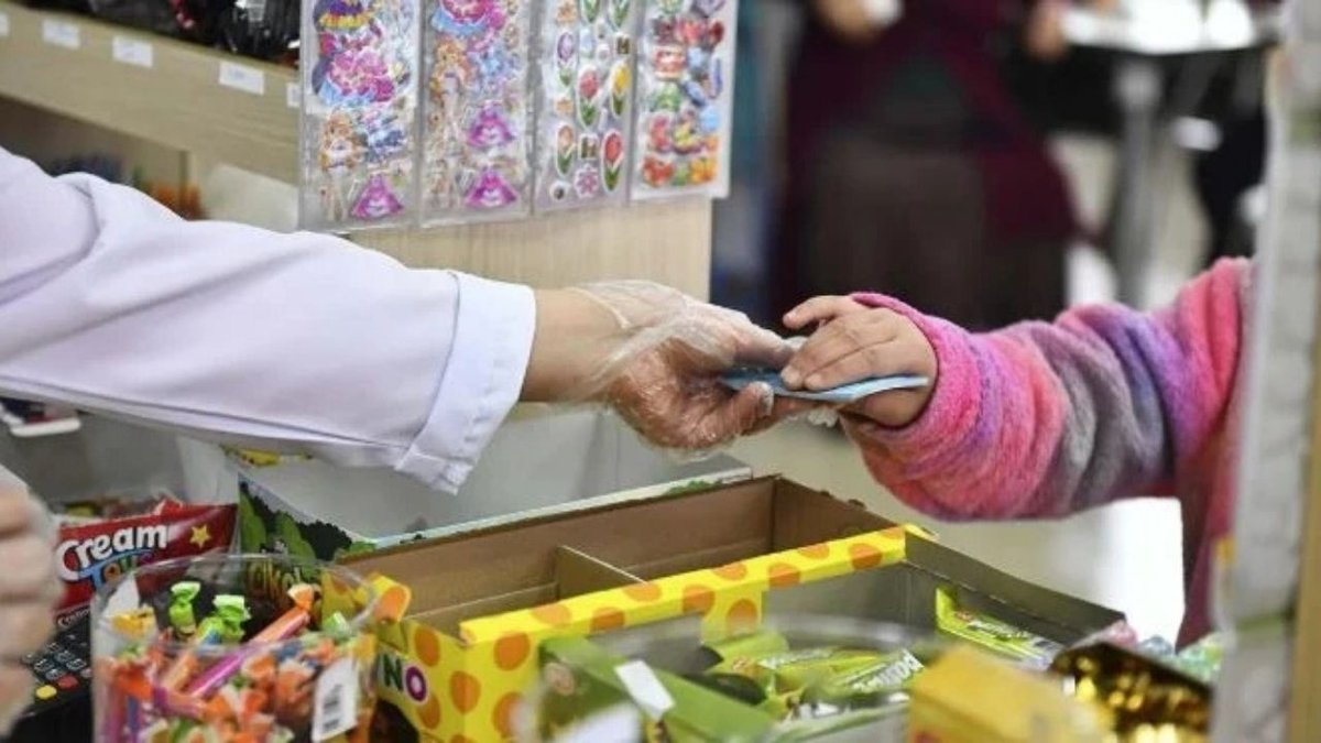 Okul Kantinlerinde Yeni Dönem: Renkli Uyarı Sistemi ve Sıkı Denetim Geliyor