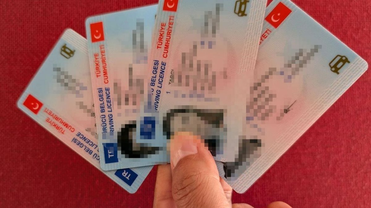 Ehliyet Yenilemede Yeni Dönem: Yaşlı Sürücüler İçin Sağlık Denetimleri Sıklaşıyor