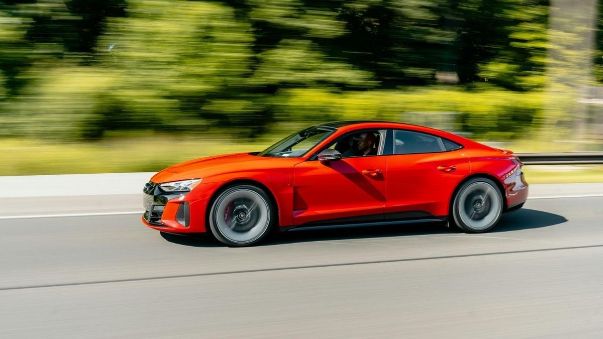 Tesla İkinci Çeyrekte Rekor Teslimat Rakamlarına Ulaştı Beklentiler Aşıldı