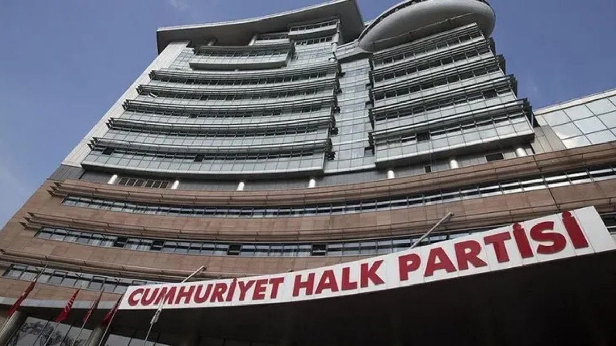 CHP İstanbul İl Başkanlığı’nda Değişiklik: Yeni İl Başkanı Mehmet Ali Yüksel Oldu