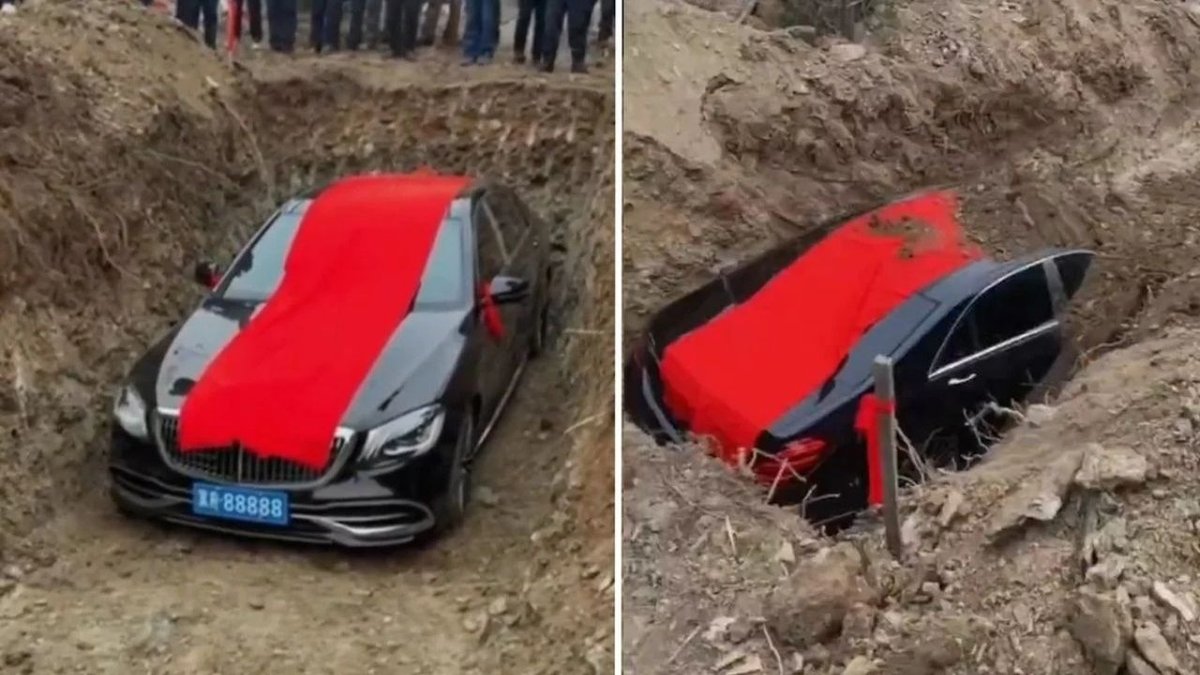 Çin’de 20 Milyon TL Değerindeki Lüks Otomobil Mezara Gömüldü