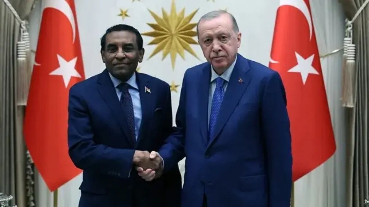 Cumhurbaşkanı Erdoğan, Sudan Başbakanı Kamil İdris’i Resmî Kabul Etti