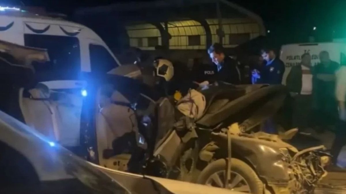 Polatlı’da Otomobil Kamyona Çarptı: 3 Ölü 1 Ağır Yaralı Kamerada