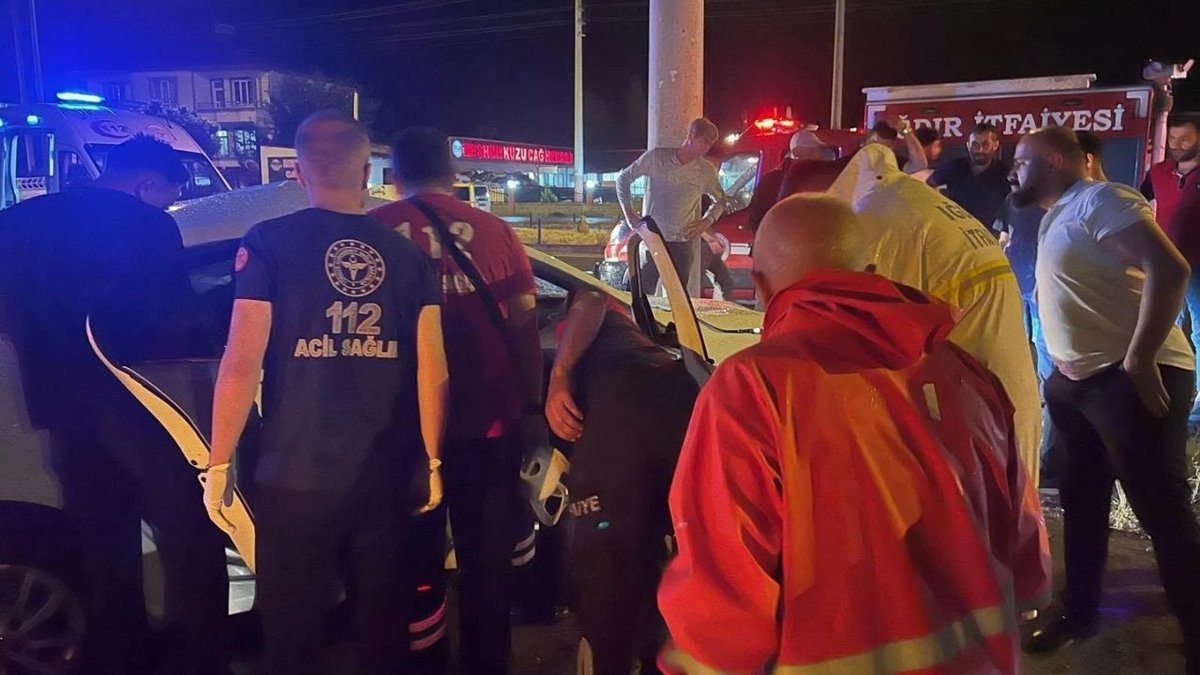 Iğdır Çevre Yolunda Tek Taraflı Kaza: 1 Kişi Yaralandı
