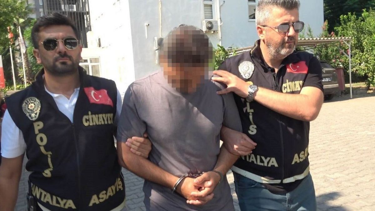 Antalya Havalimanı Otoparkında Cinayet! Emekli Polis Tutuklandı